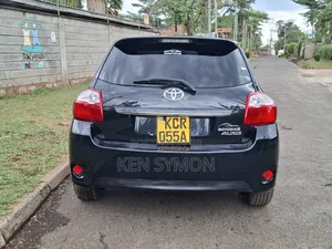 Toyota Auris 2012 Black