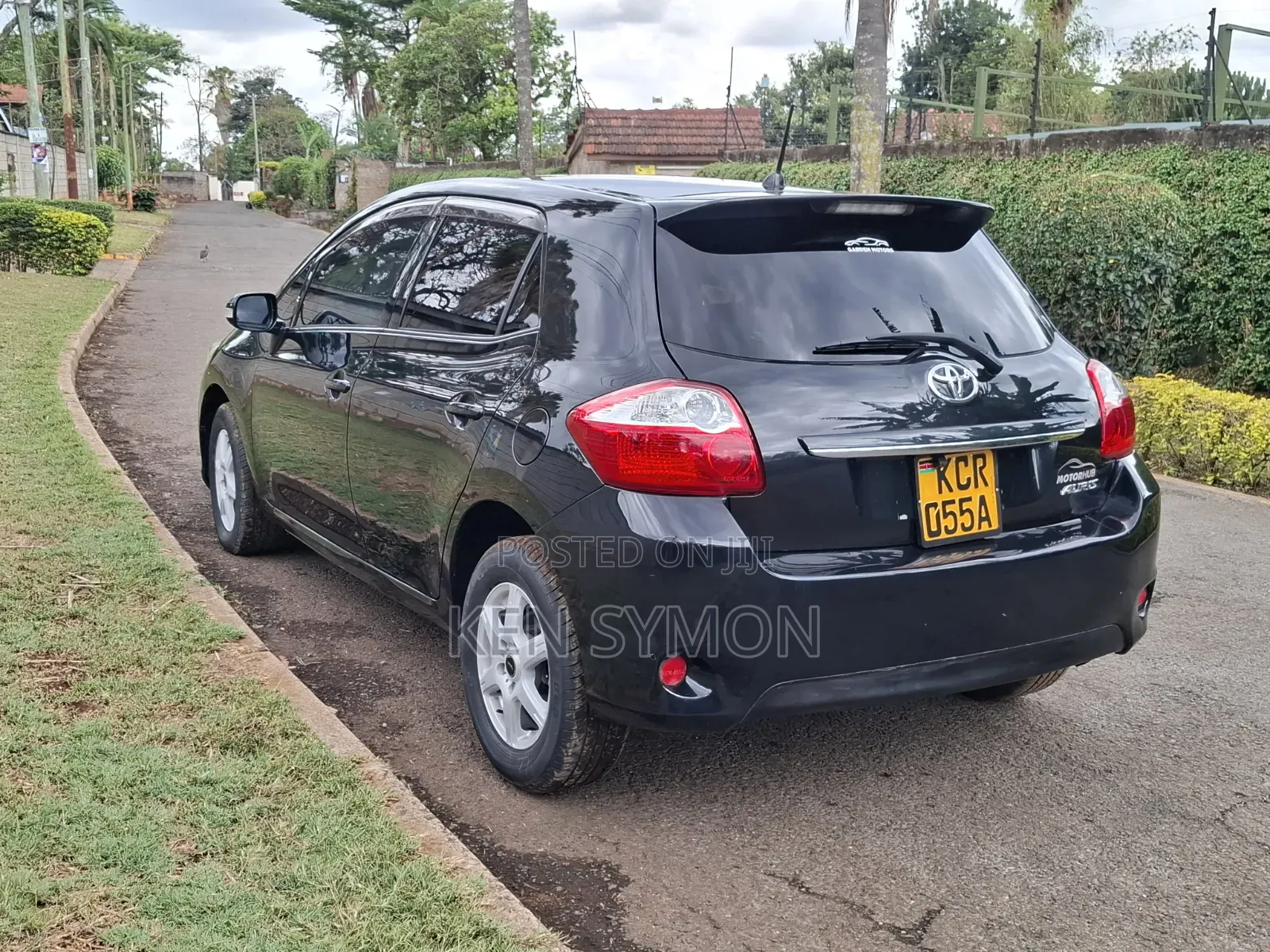 Toyota Auris 2012 Black