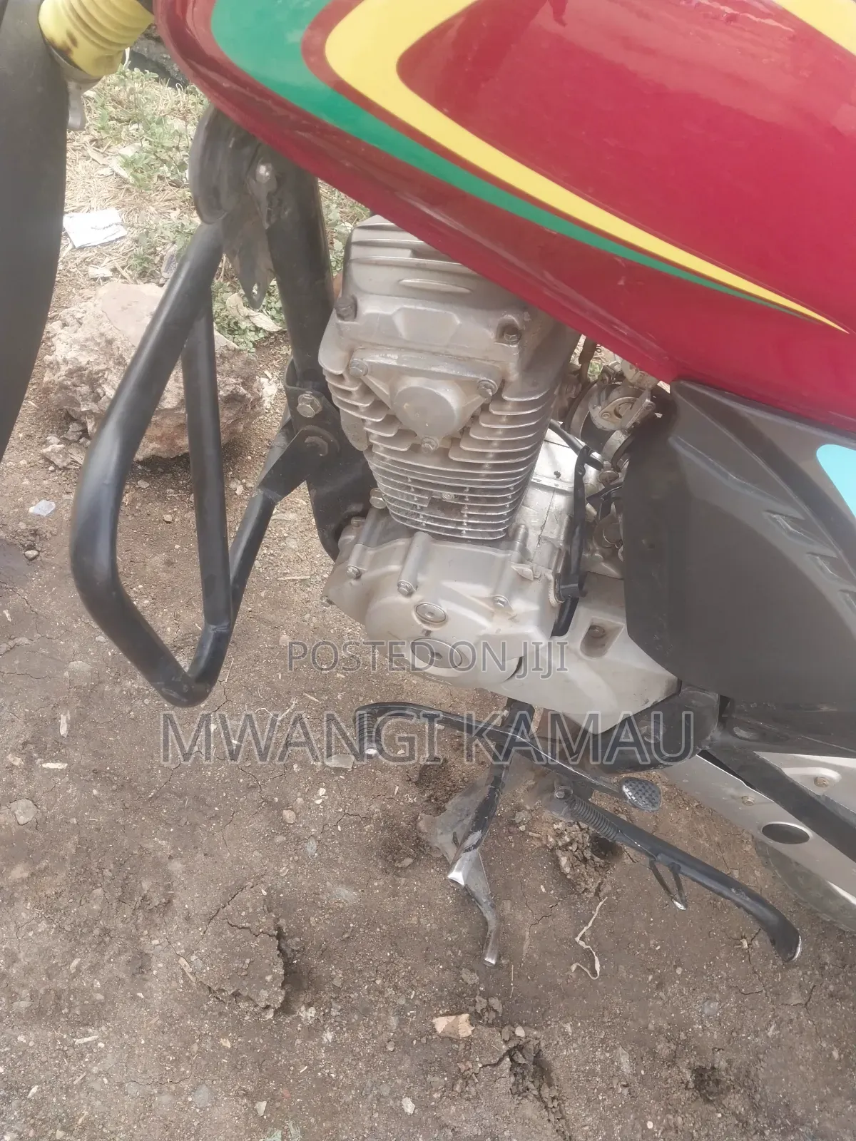 Honda CB 2025 Red