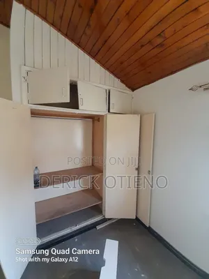 3bdrm Maisonette in Wanye Road, Dagoretti Corner for sale