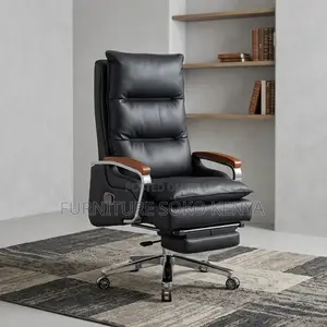Offiice Chair : Luxury High Back Executive Chair
