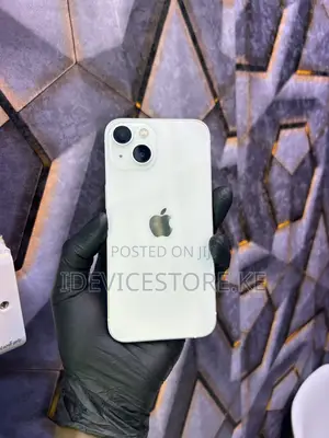 Apple iPhone 13 128 GB White