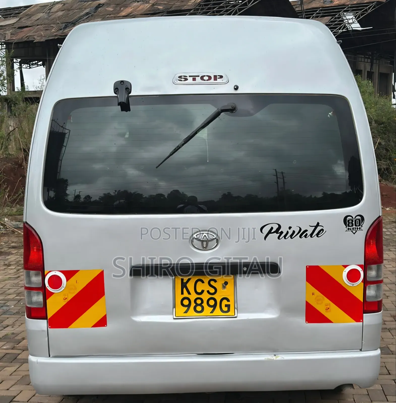 Toyota HiAce 2011 Silver