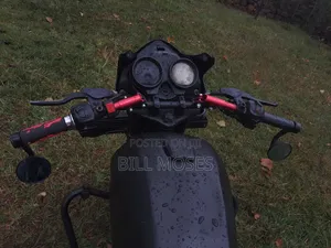 TVS HLX Plus ES 2021 Red