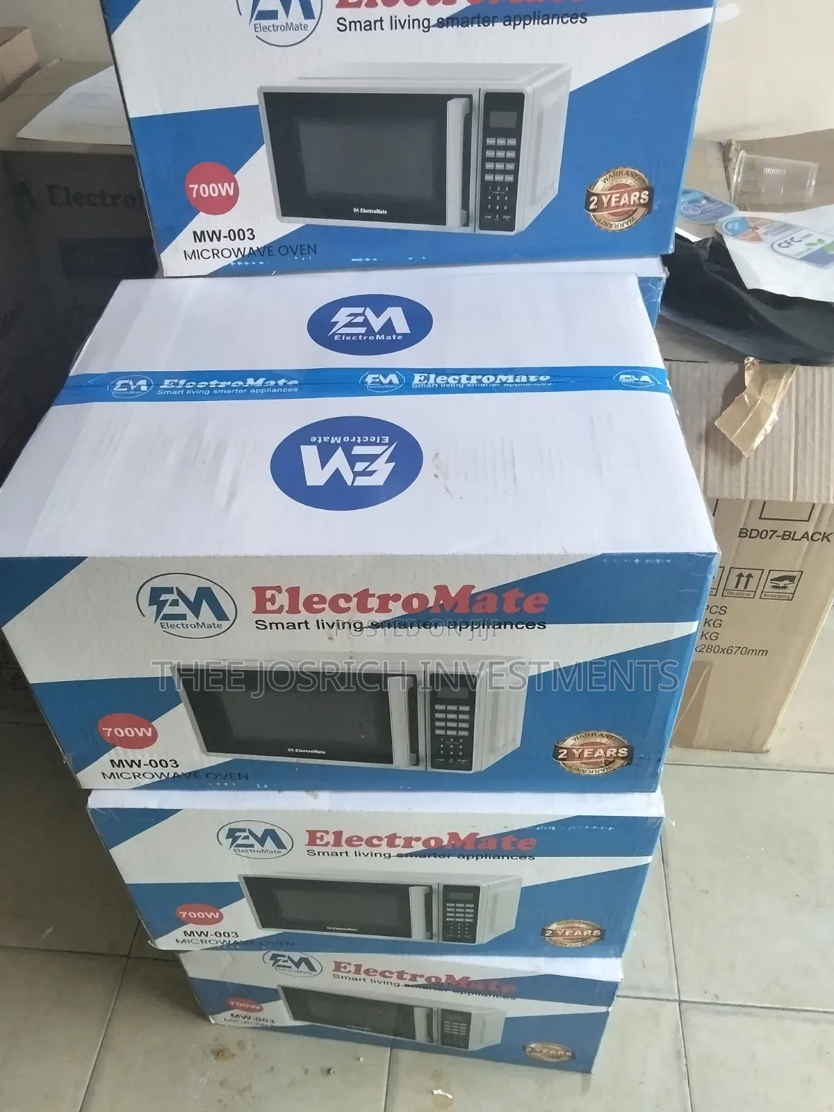White Electromate 20 Litres Digital Microwave