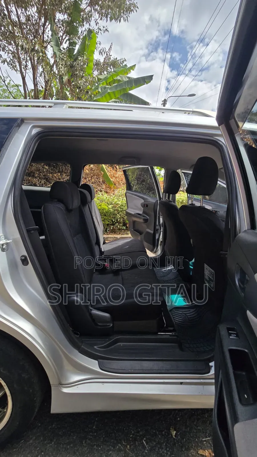 Toyota Wish 2011 Silver