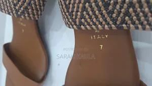 Ladies Lightweight Brown Sandals With Block Heels