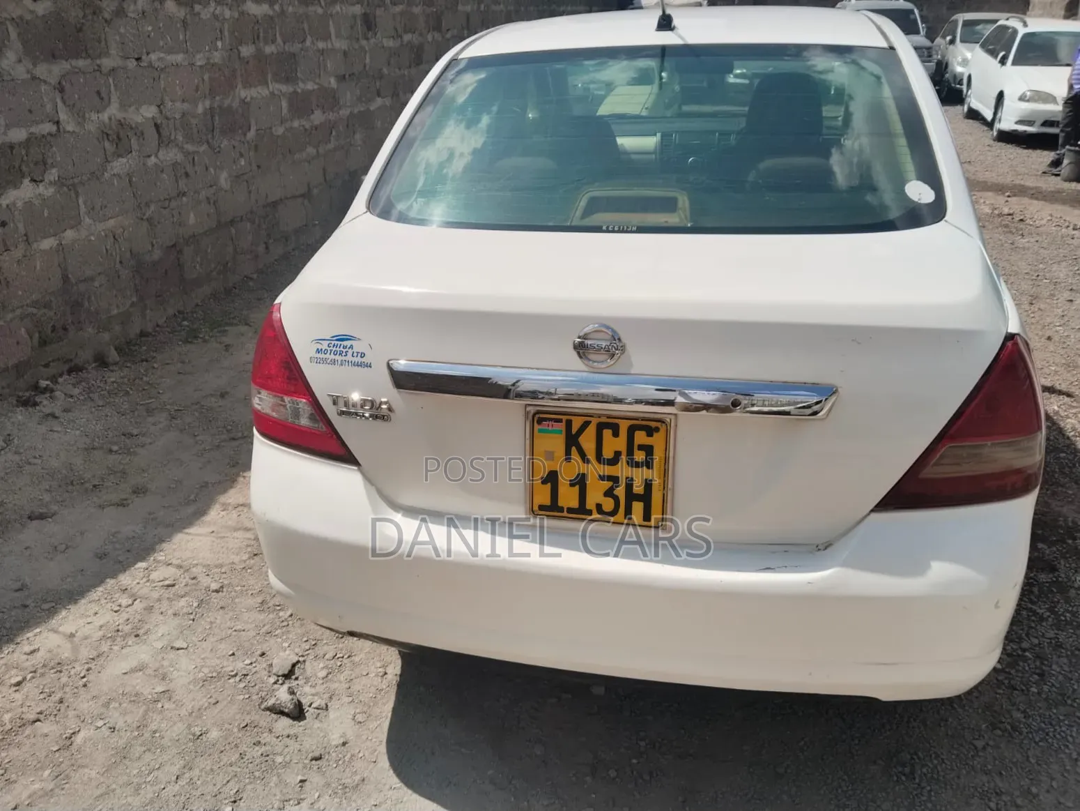 Nissan Tiida 2009 White