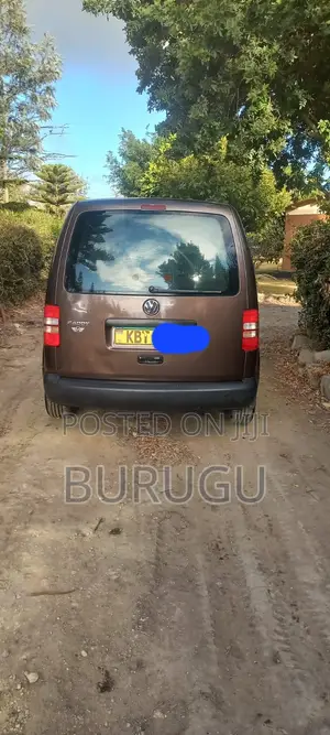Volkswagen Caddy 2012 Brown