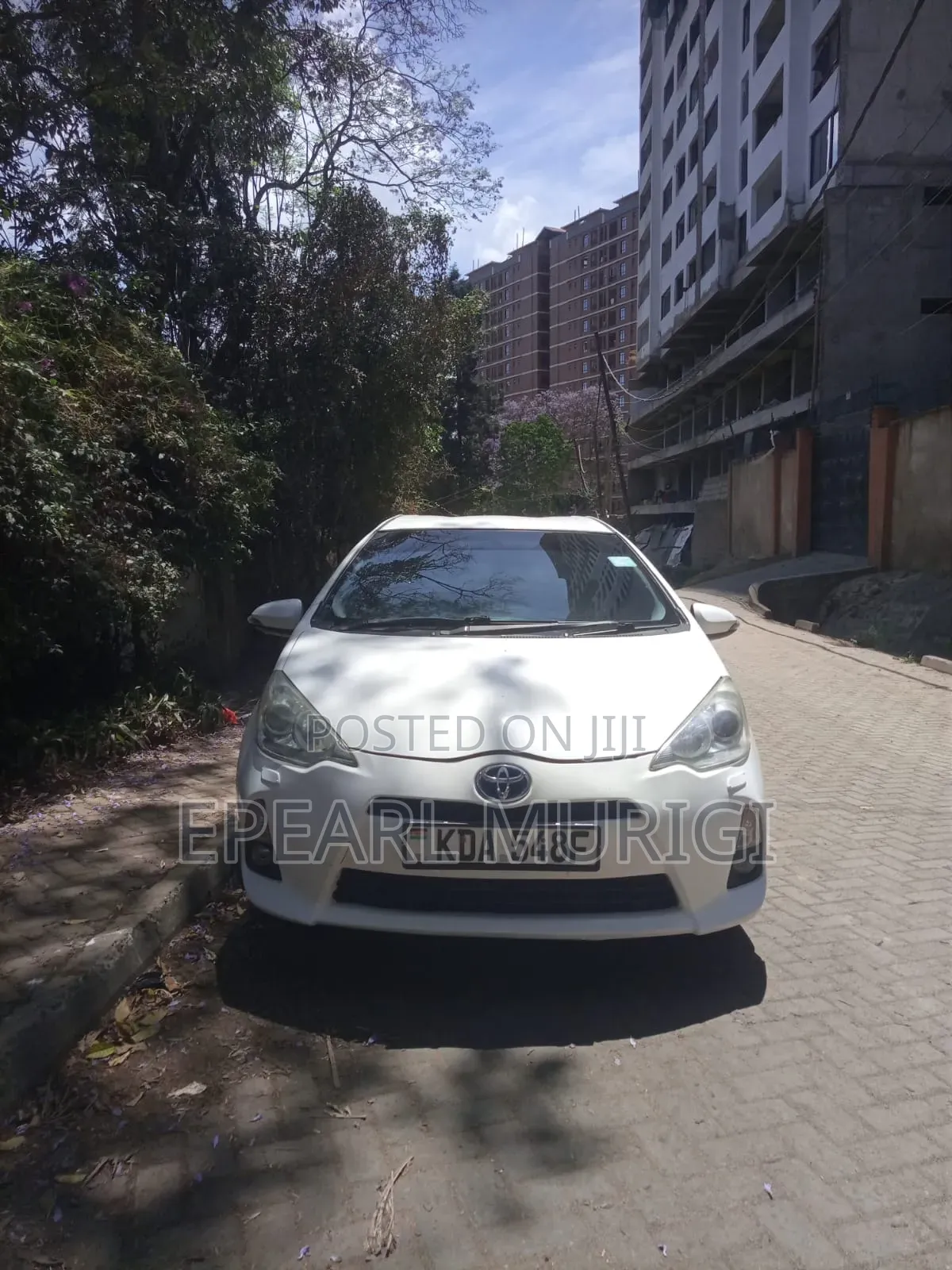 Toyota Aqua 2013 White