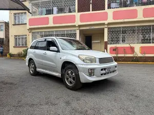 Toyota RAV4 Automatic 2000 Pearl