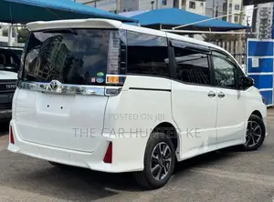 Toyota Voxy 2019 White