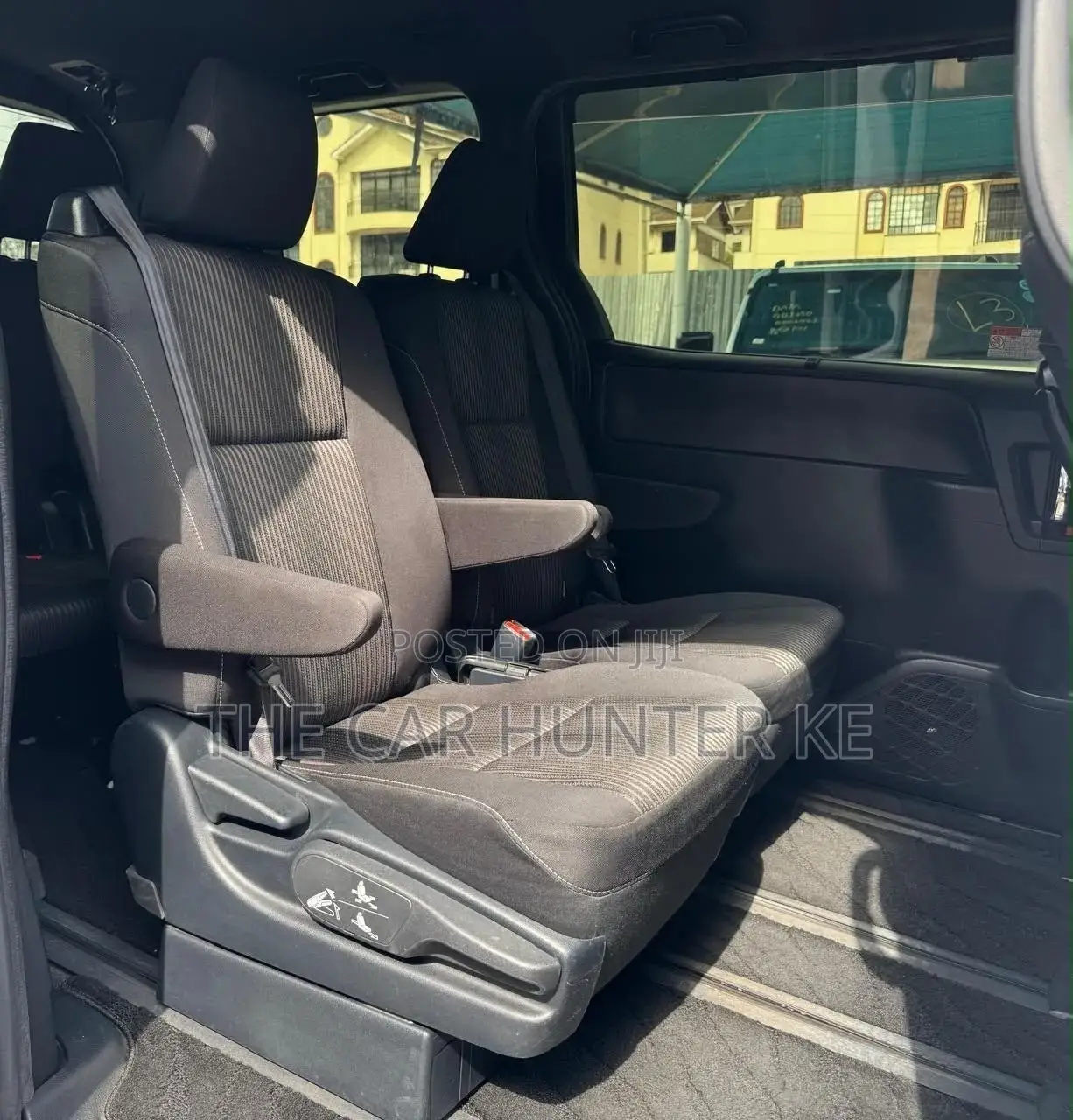Toyota Voxy 2019 White