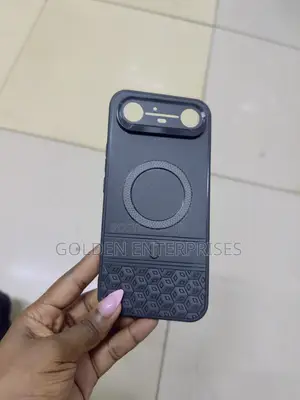 Black Tecno Spark Slim Cover