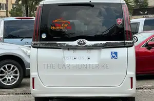 Toyota Noah 2020 White