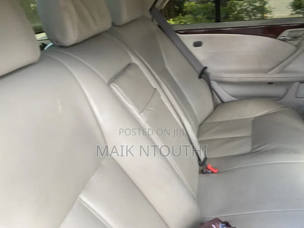 Mercedes-Benz E200 2000 Blue