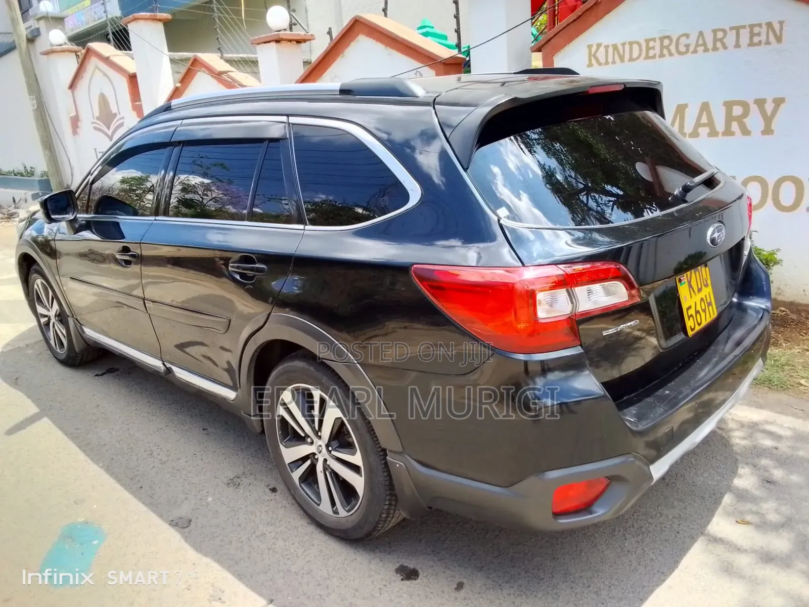 Subaru Outback 2.5i Premium AWD 2017 Black