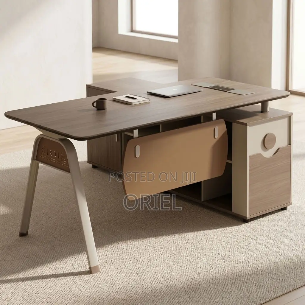 Modern Advanced Office Desk – Professional Workstation for Business