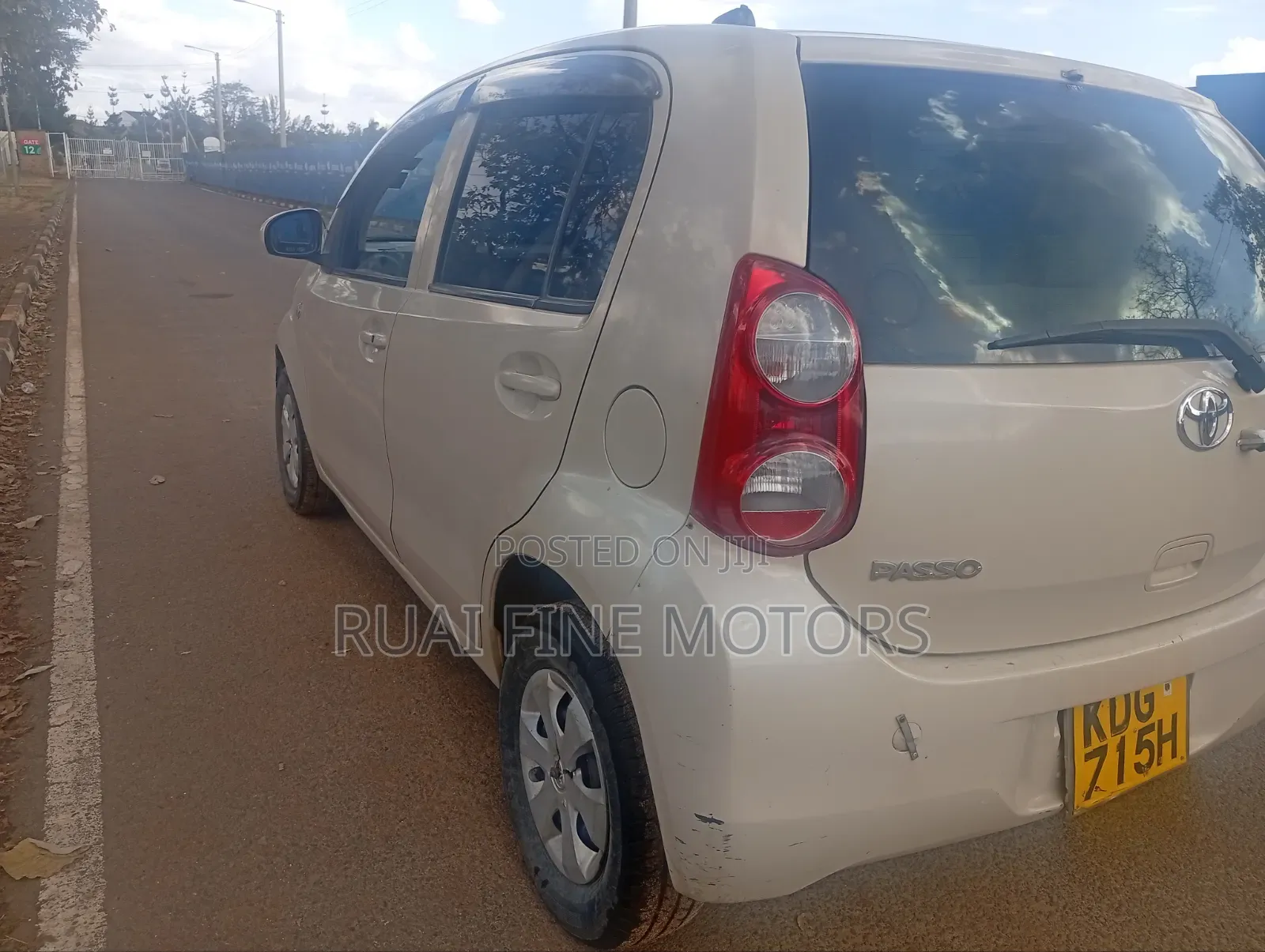 Toyota Passo 2014 Beige