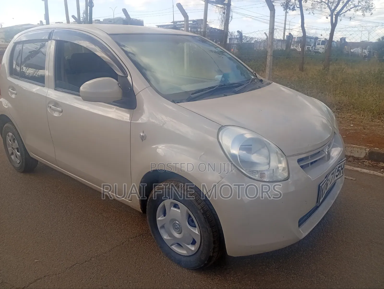 Toyota Passo 2014 Beige