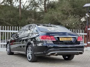 Mercedes-Benz E250 2016 Black