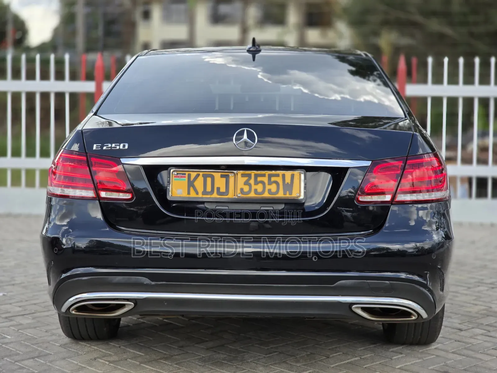 Mercedes-Benz E250 2016 Black