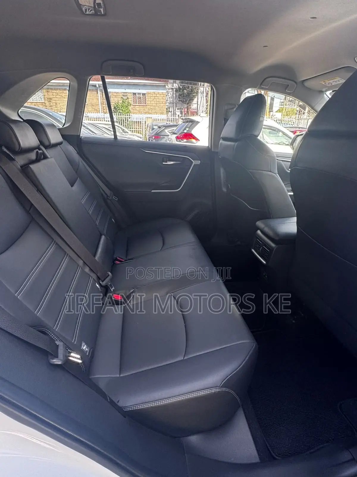 Toyota RAV4 2019 Pearl