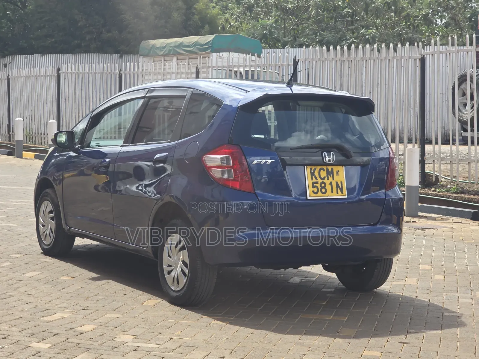 Honda Fit 2010 Blue