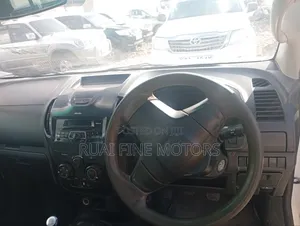 Isuzu D-MAX 2021 White