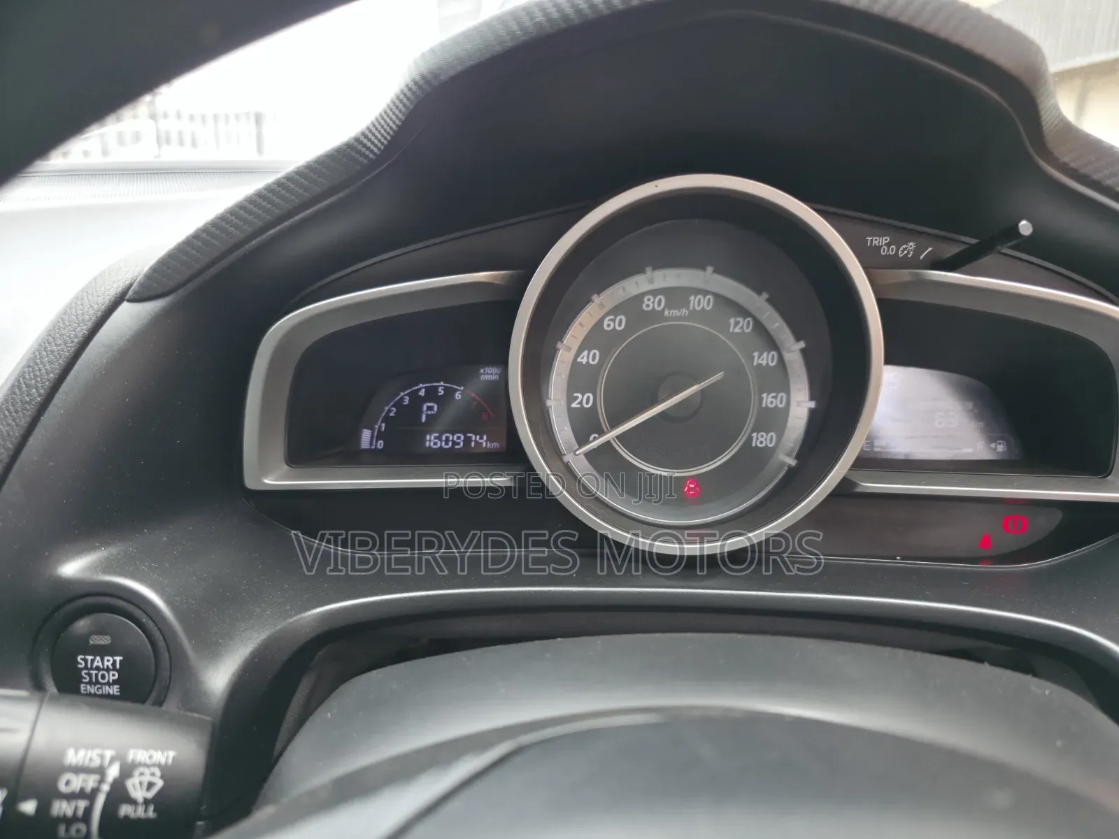 Mazda Axela SV Premium 2014