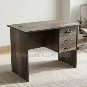 Clerical Office/Home Desk With Lockable Drawers