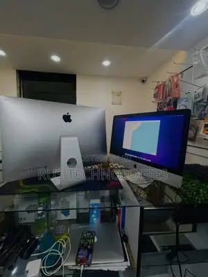 Desktop Computer Apple iMac Pro 16GB Intel Core i5 SSHD (Hybrid) 1T