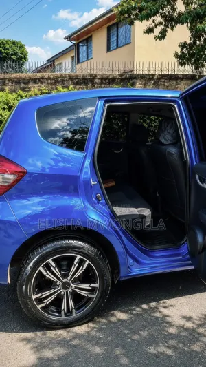 Honda Fit Automatic 2012 Blue