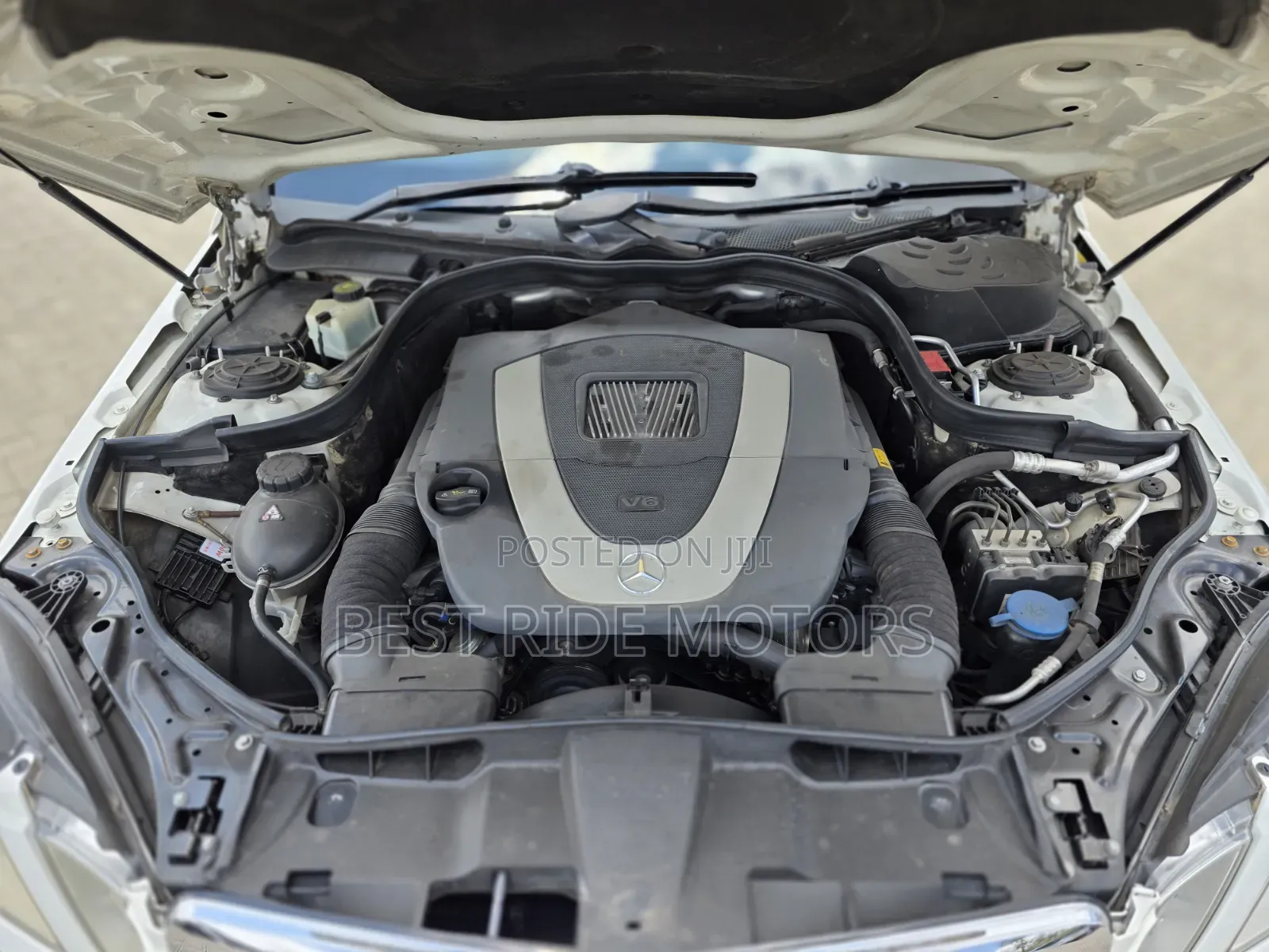 Mercedes-Benz E300 2011 White