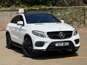 Mercedes-Benz GLE-Class GLE 350d 4MATIC 2018 White
