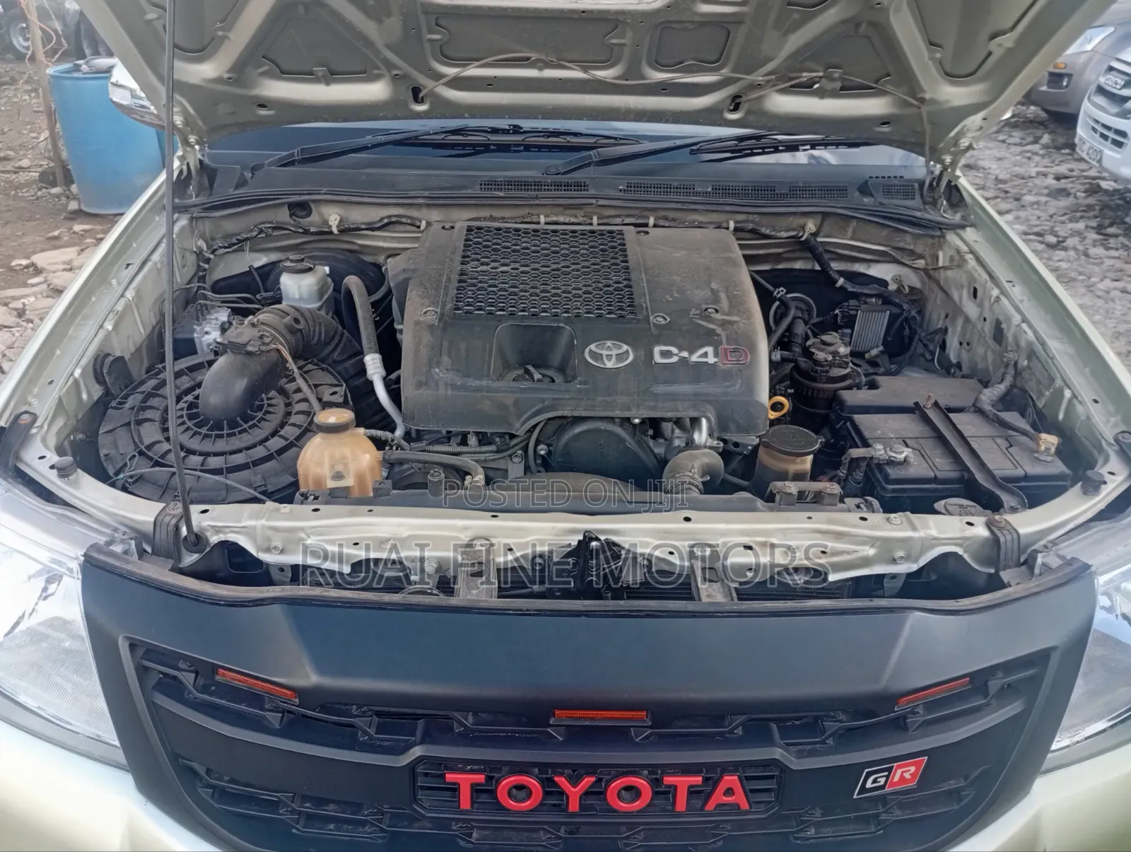 Toyota Hilux 2011 Silver