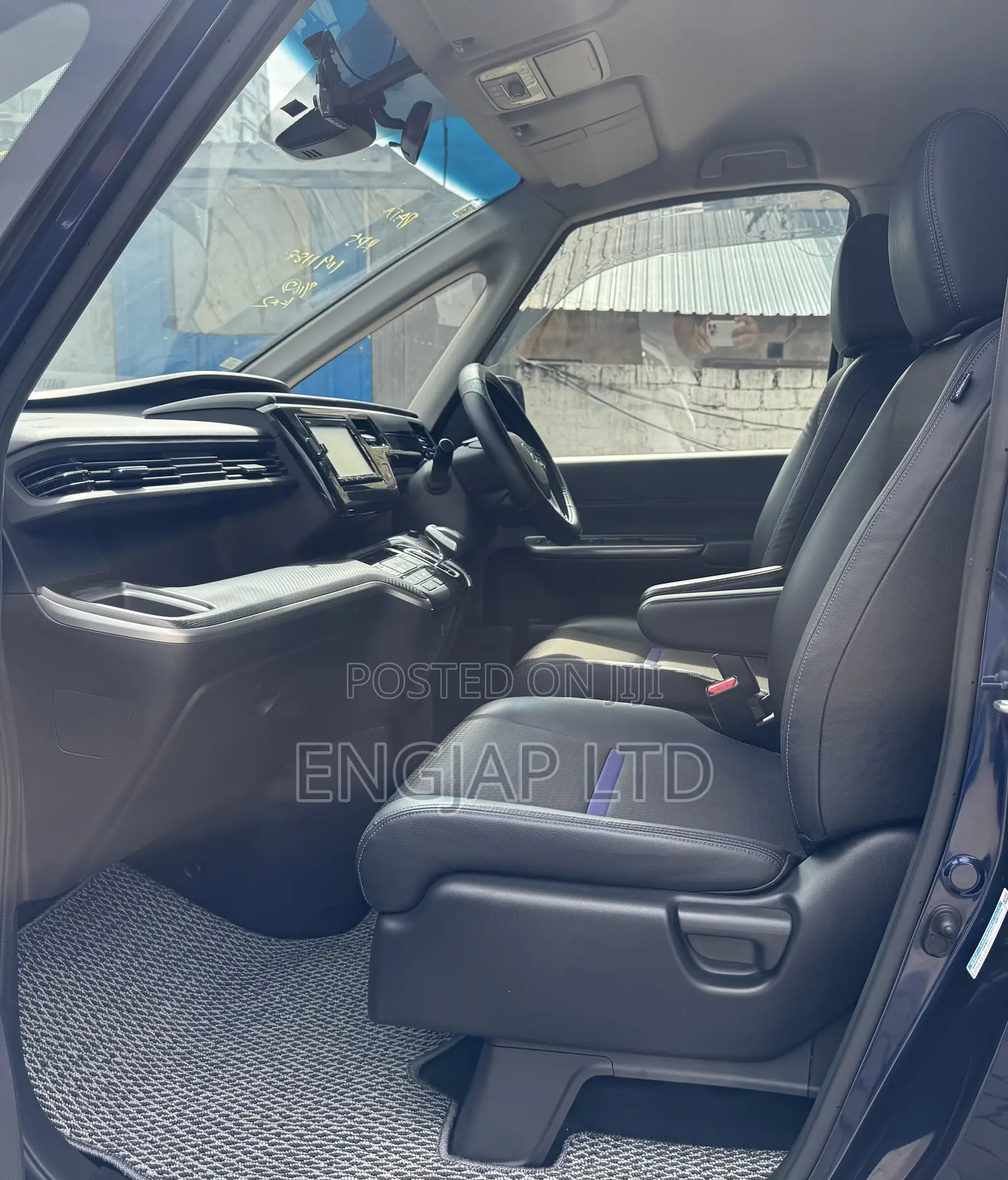 Honda Stepwgn 2019 Blue