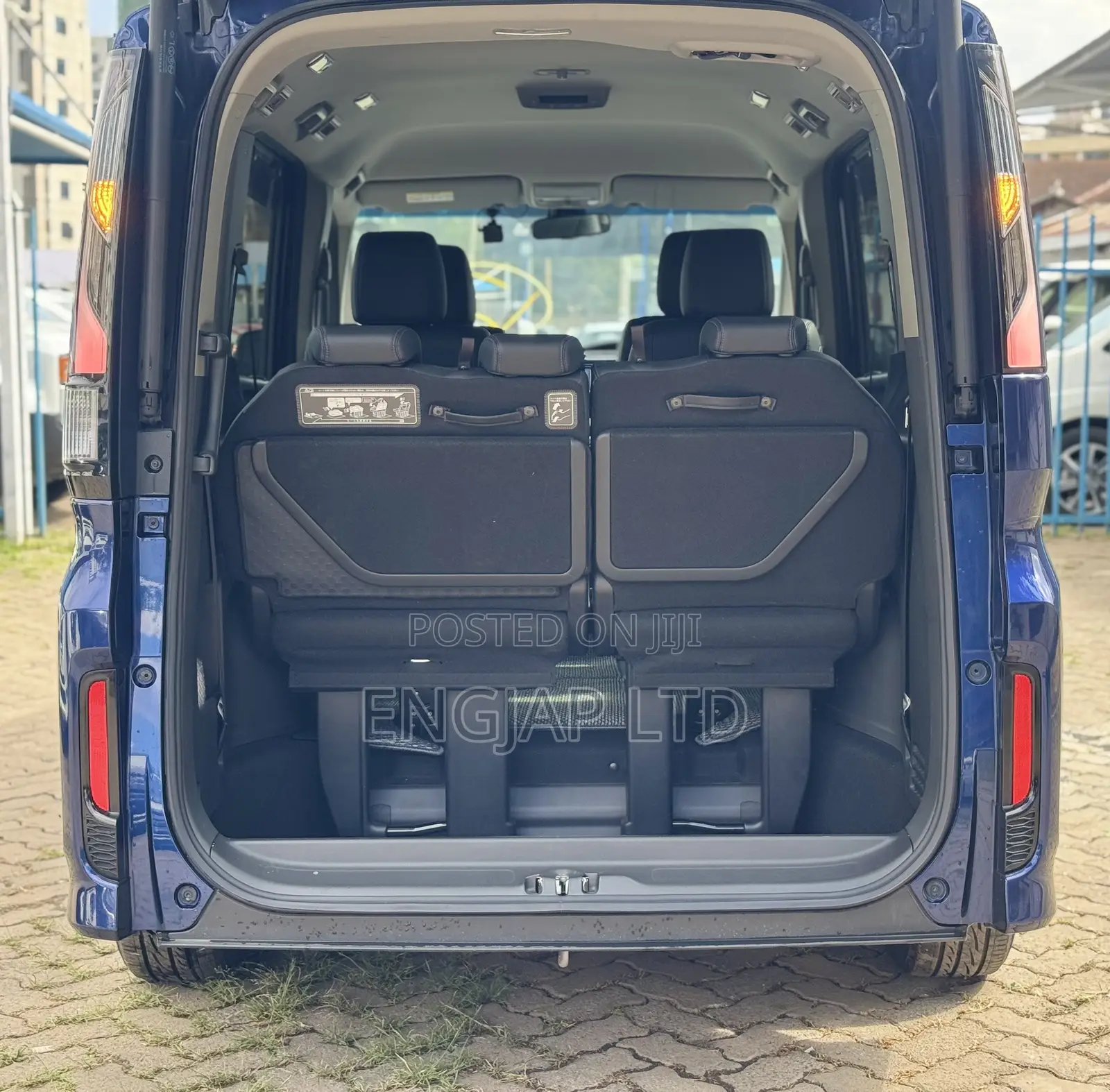 Honda Stepwgn 2019 Blue