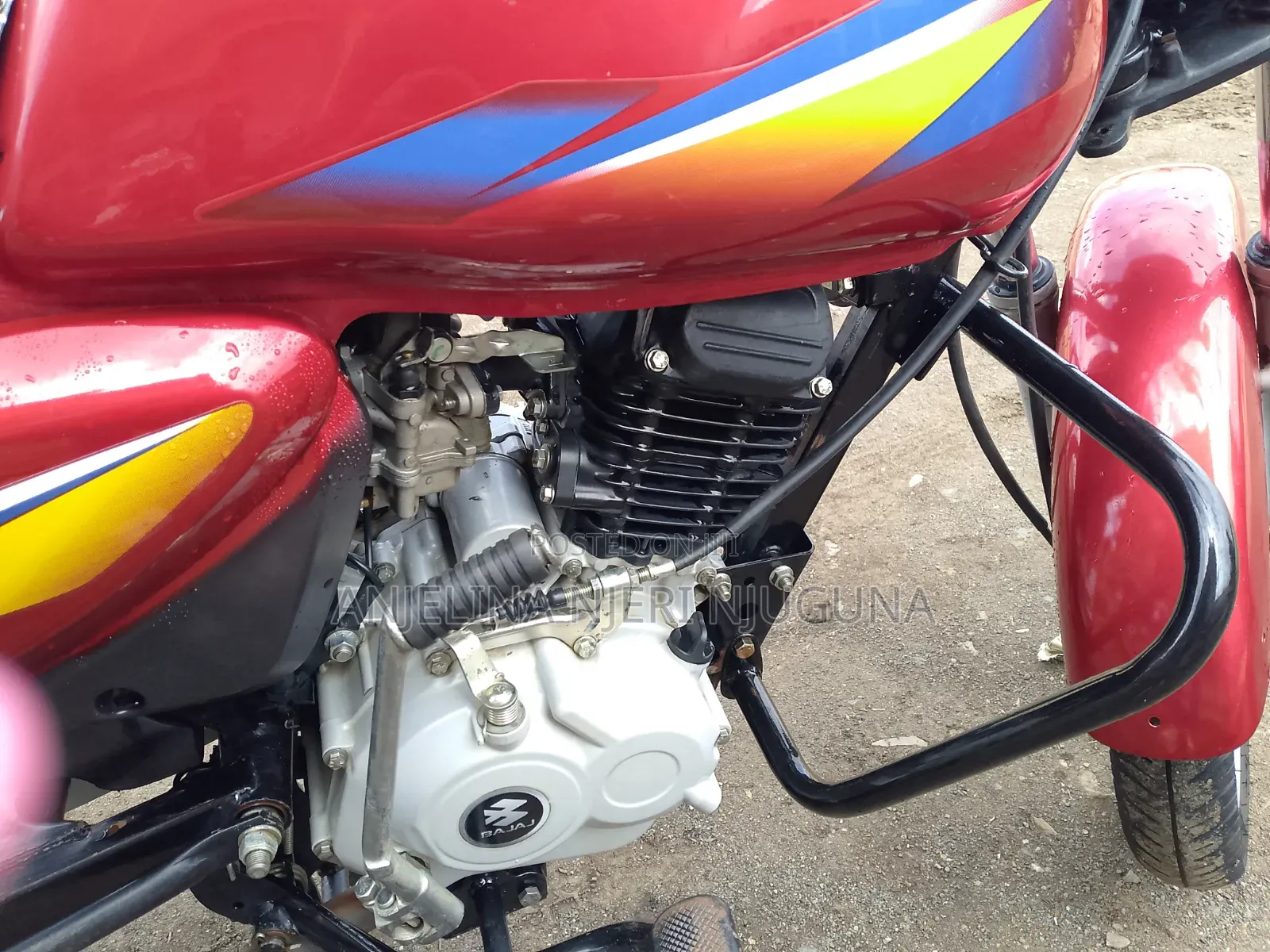 Bajaj Boxer 125 2025 Red