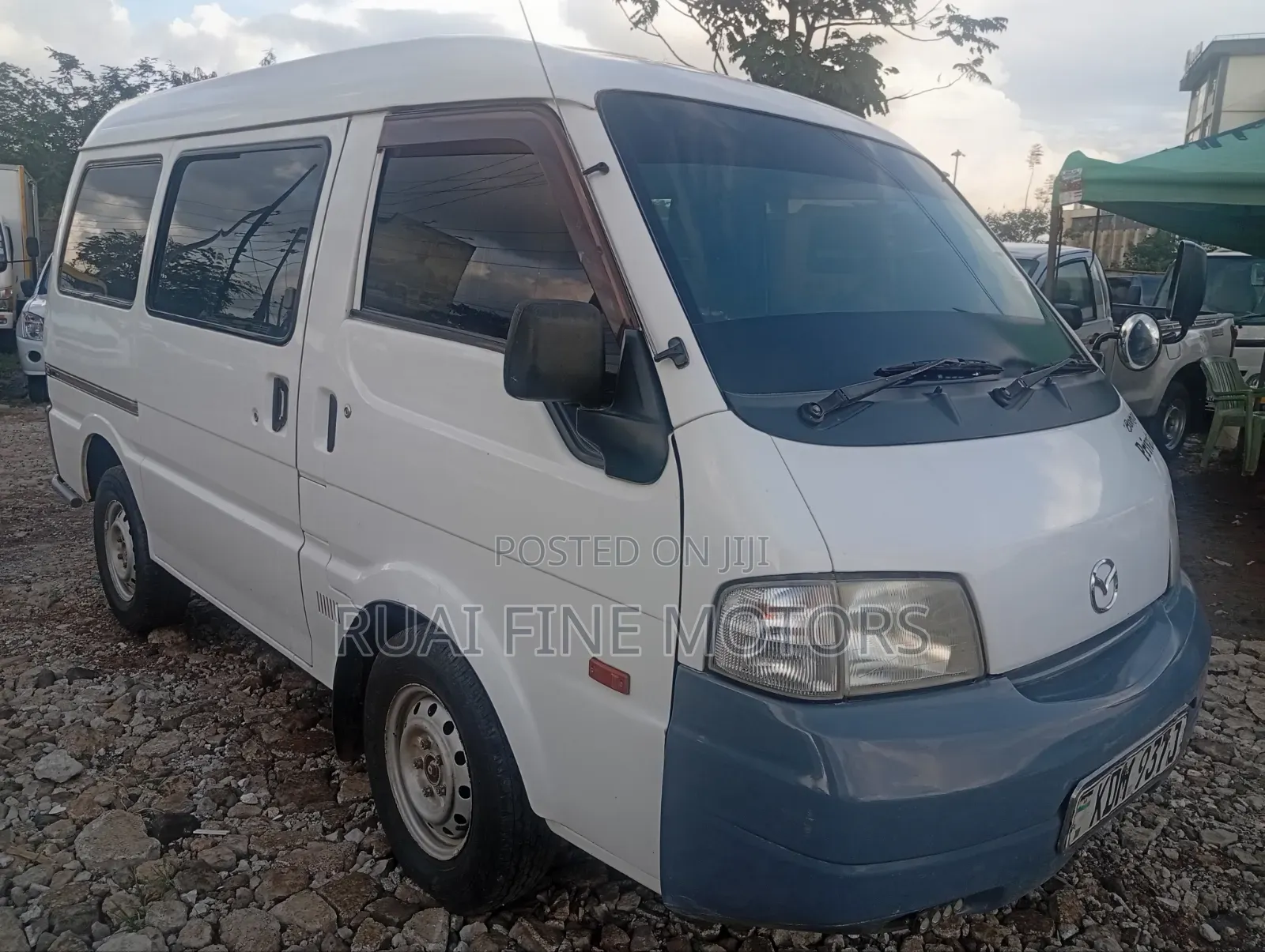 Mazda B-series 2015 White