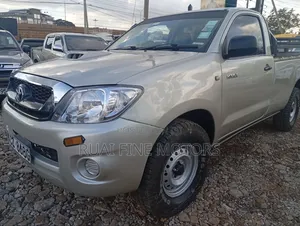 Toyota Hilux 2011 Silver