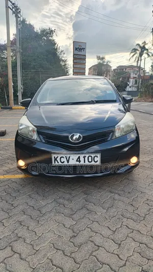 Toyota Vitz 2012 Black
