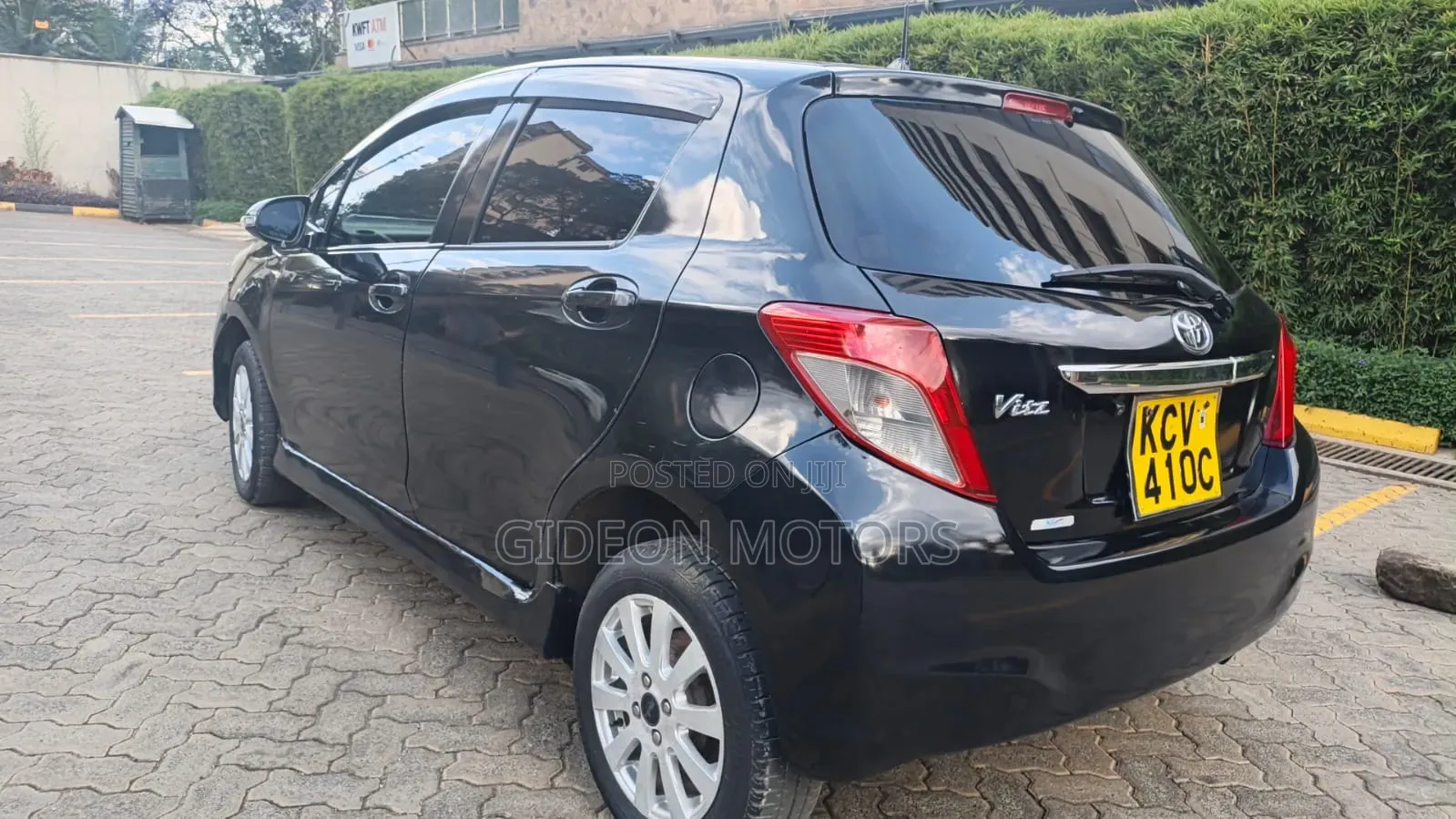 Toyota Vitz 2012 Black