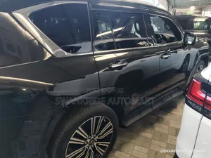 Lexus LX 500d 2023 Black