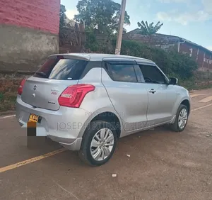 Suzuki Swift 2017 Silver