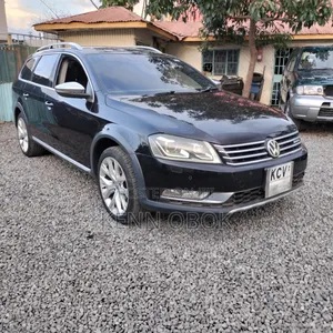 Volkswagen Passat 2.0 Sport Sedan 2012 Black
