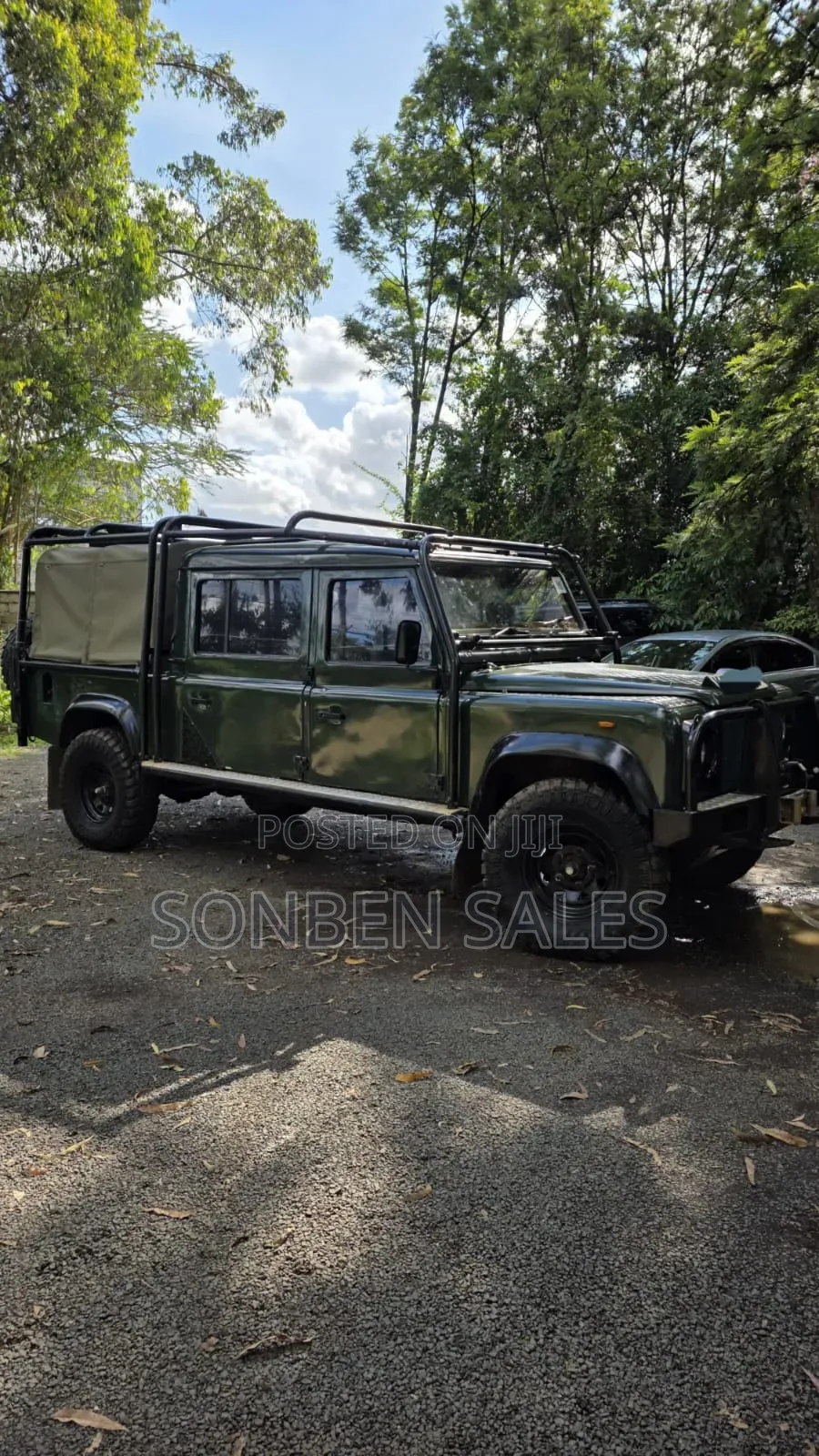 Land Rover Defender 1991 Green