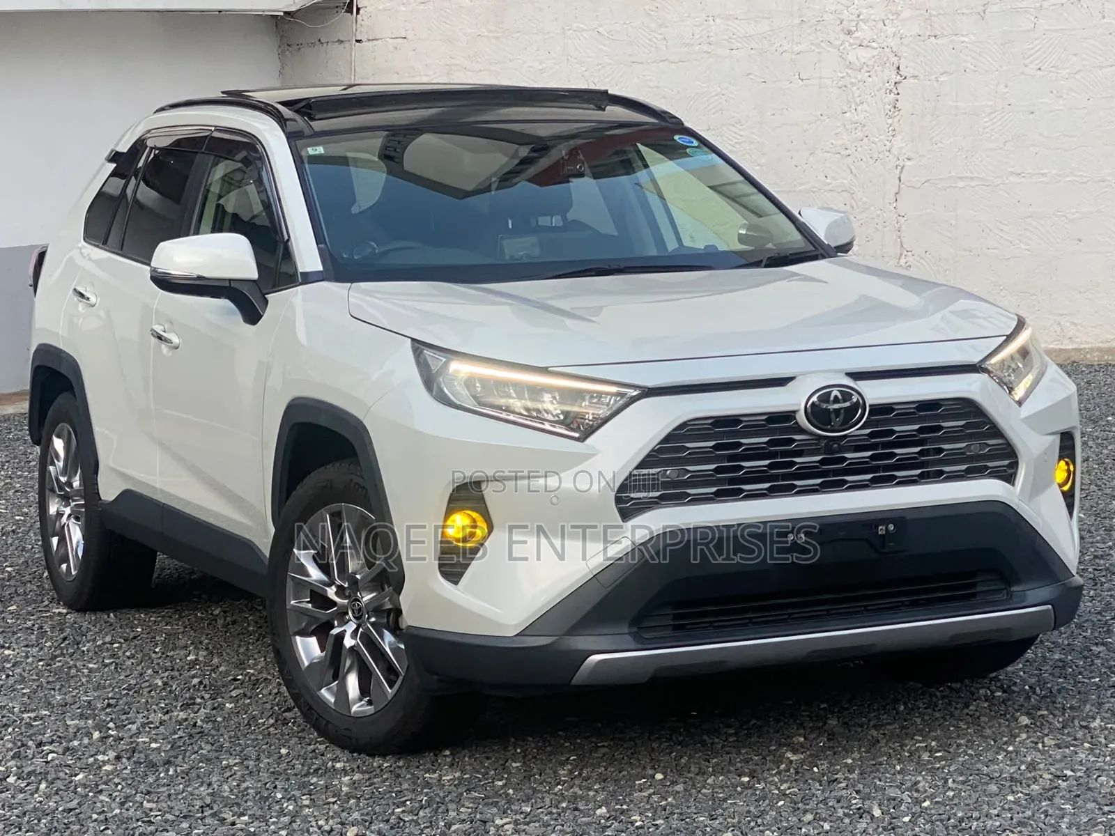 Toyota RAV4 2020 White