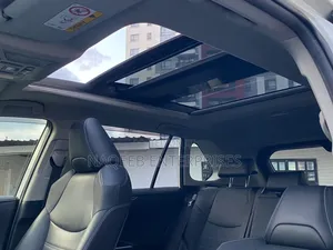Toyota RAV4 2020 White