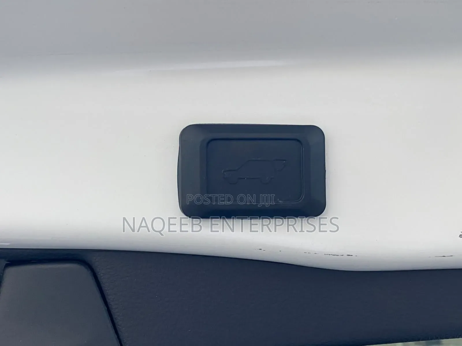 Toyota RAV4 2020 White